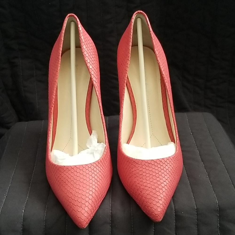 Boutique 9 Pumps
